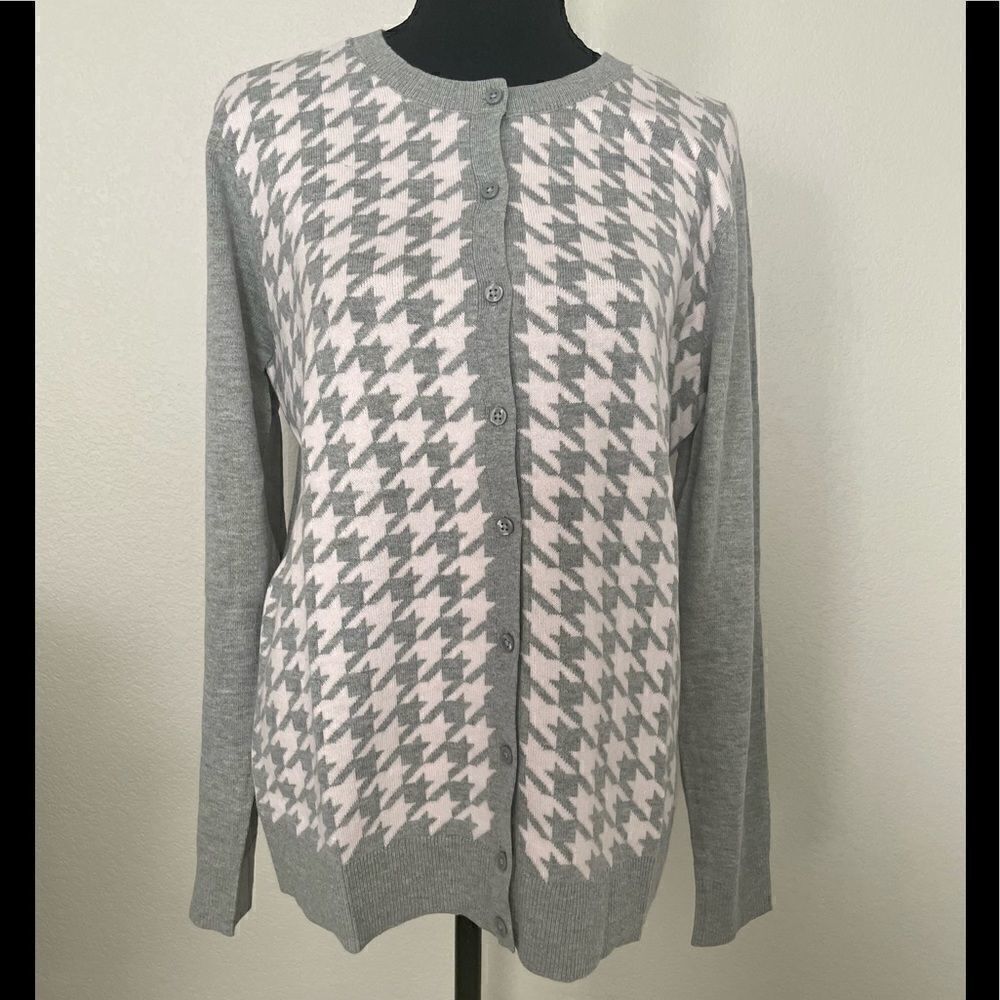 NWT Houndstooth Ribbed Button-Front Cardigan NWT - image 1